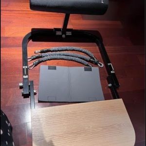Booty Sprout- hip thrust Machine (barely used)